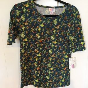 M LuLaRoe Gigi Top NWT
